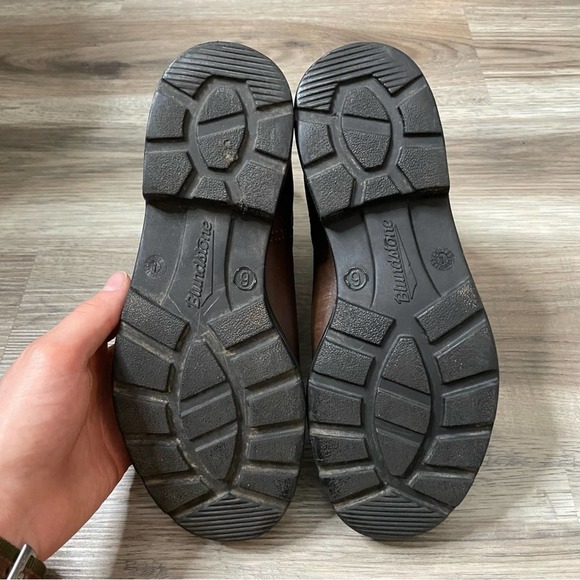 Blundstone Original High Top Chelsea Boot Brogue Size 6 AUS, US women 9. - Picture 9 of 9